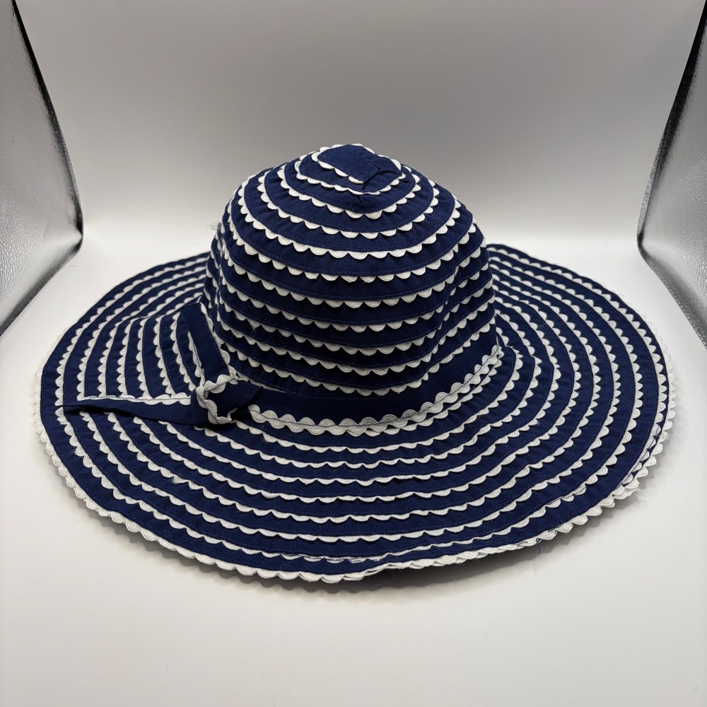 Charming Charlie Nautical Chic Blue White Scalloped Lace Wide Brim Sun Hat NWT